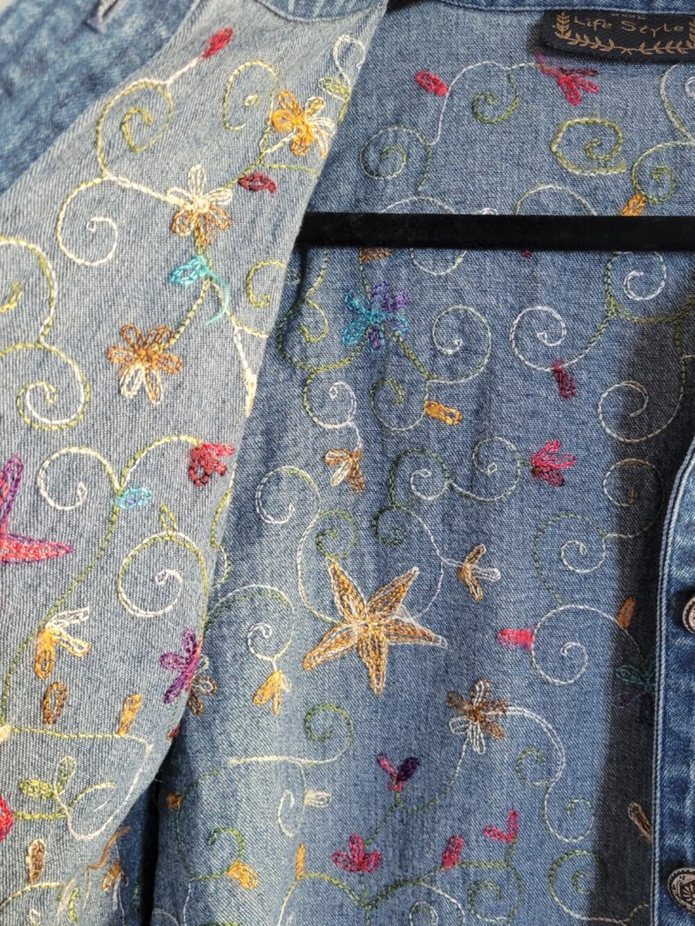 NWOT Your Life Style Embroidered Denim Jacket | Boho Floral Vine Design | Women' - Picture 3 of 16